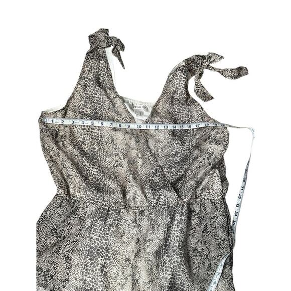 VENUS Animal Print Romper Size 16 V-Neck button Closure Tie Straps Elastic Waist - Picture 5 of 10